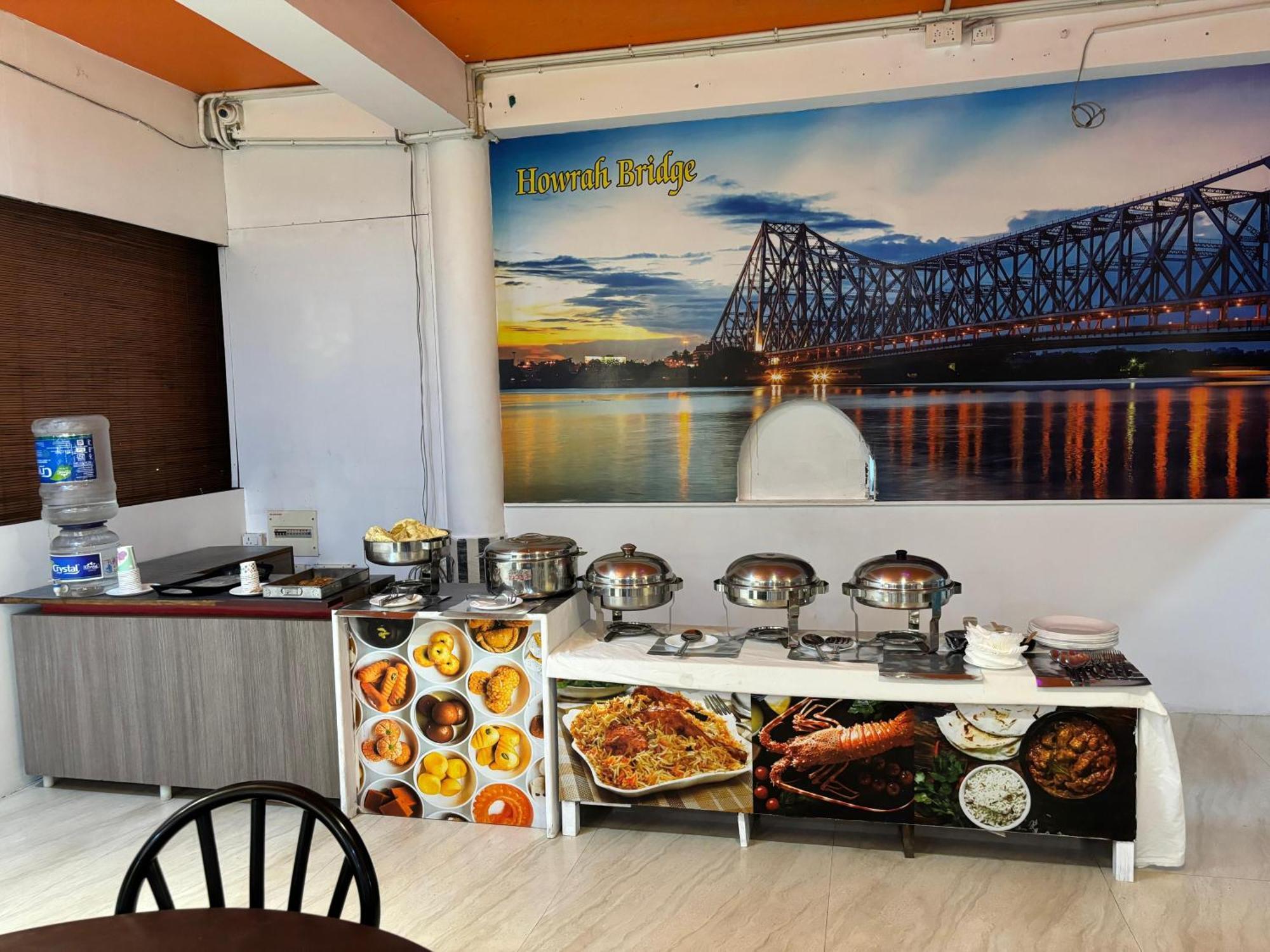 The Tamarind Tree Hotel & Restaurant Shadipur 外观 照片